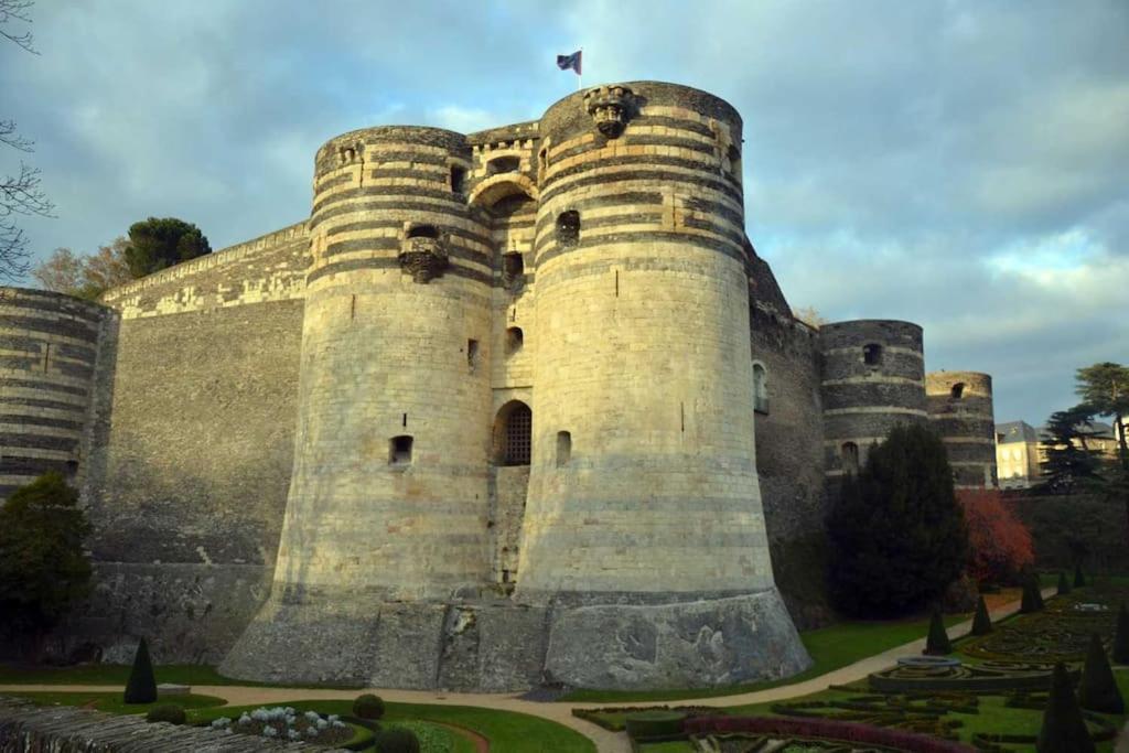 Le Khalo - Chateau D'angers - La Bonne Marienne